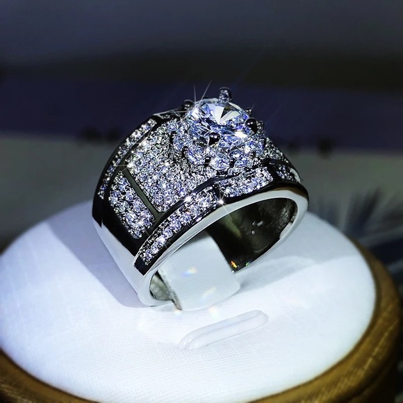 925 Sterling Silver Luxury White Engagement Ring Women Men Wedding - Picture 5 of 5